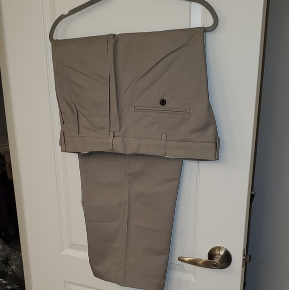 42 waist US Chinos Khaki Pant Trousers - Picture 1 of 3